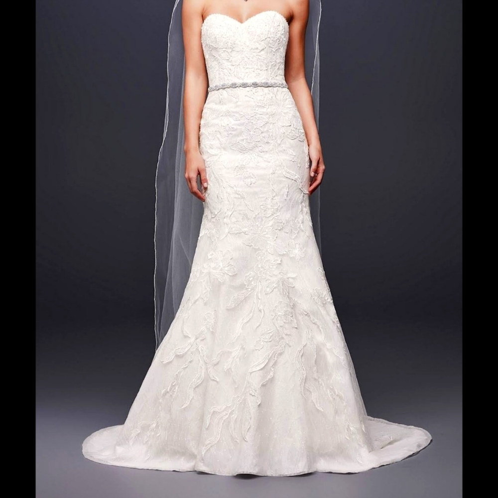 Astonishing Bridal Dress just perfect!